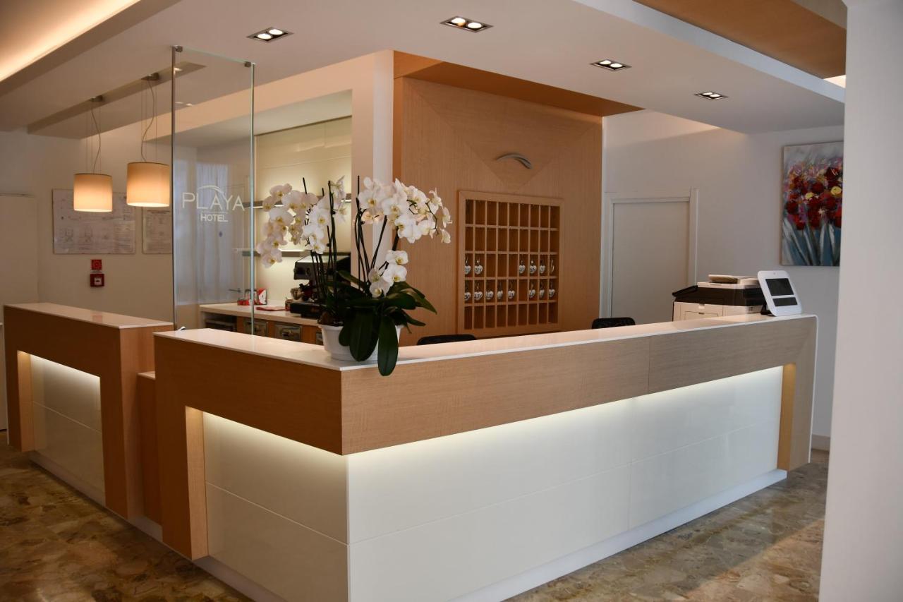 Hotel Playa Bibione Bagian luar foto