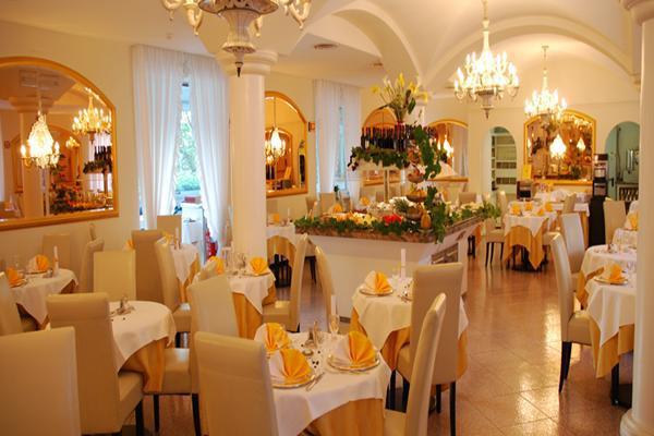 Hotel Playa Bibione Bagian luar foto