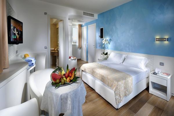 Hotel Playa Bibione Bagian luar foto